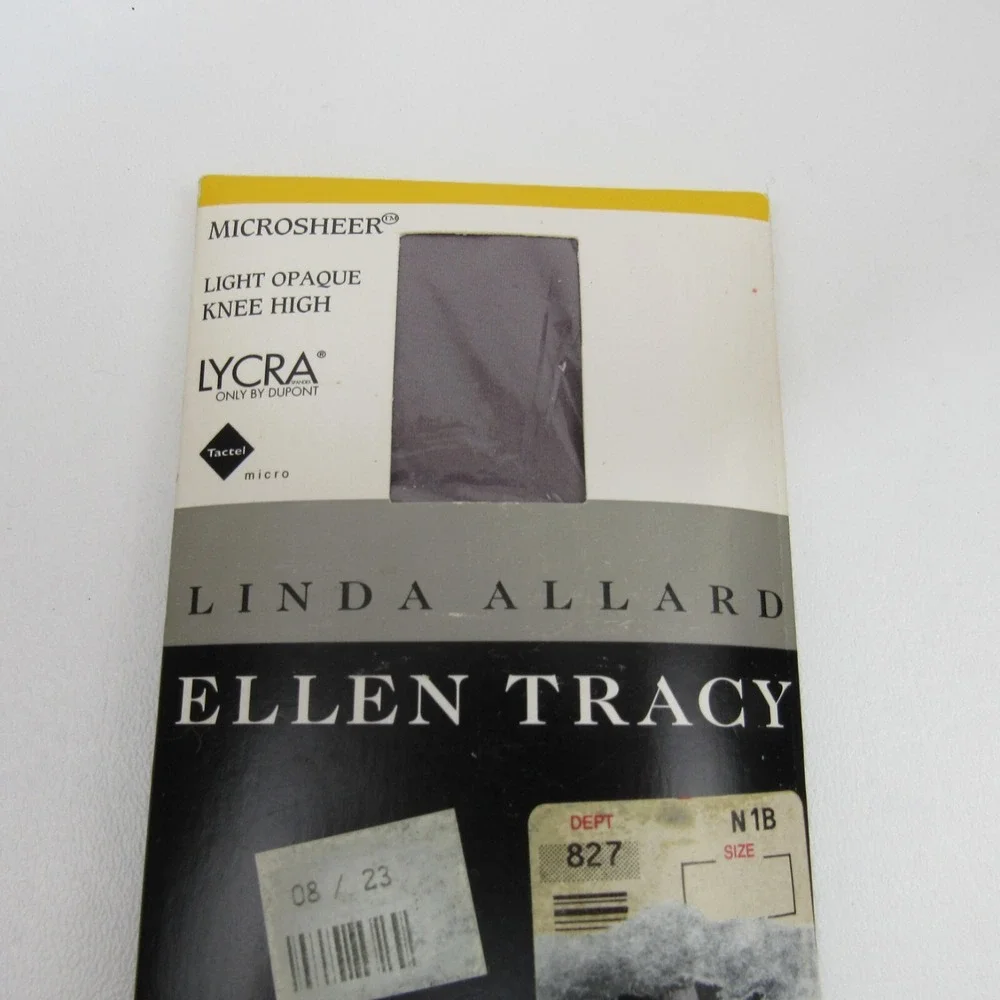 Ellen Tracy Microsheer Light Opaque Knee High Socks Lycra Spandex Made in USA‎